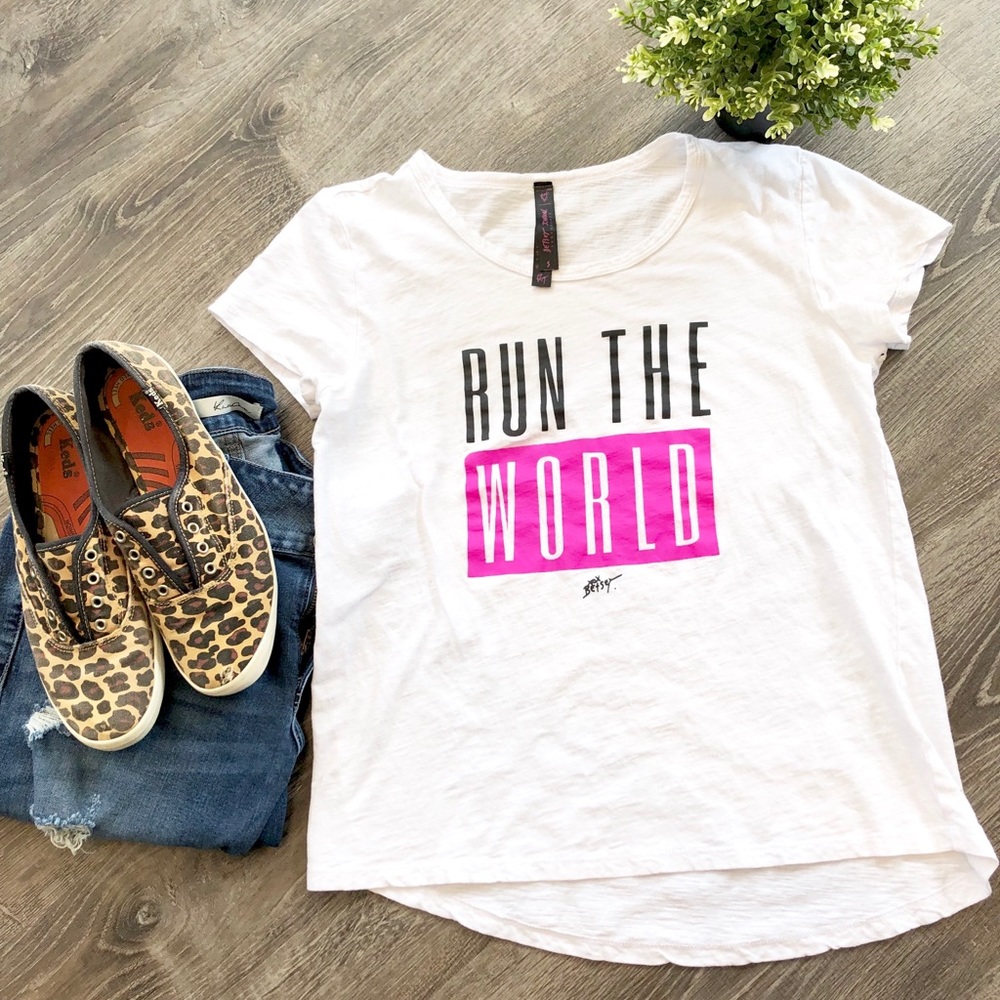 BETSEY JOHNSON Run The World Tee